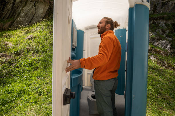 Best Handicap porta potty rental  in Farmington, MO