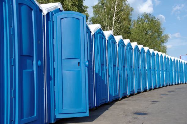 Best Portable restroom trailer rental  in Farmington, MO